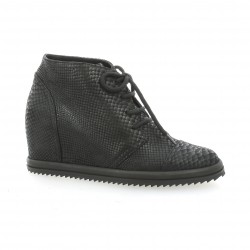 Benoite c Derby cuir serpent noir