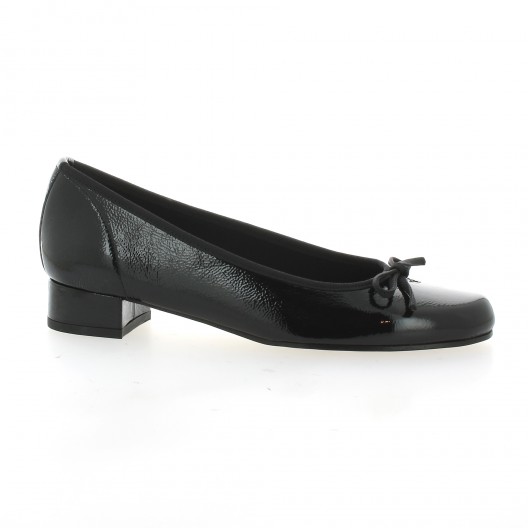 Elizabeth stuart Ballerines cuir vernis noir