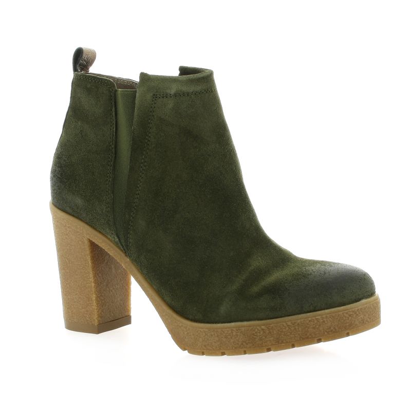 boots minka design croco