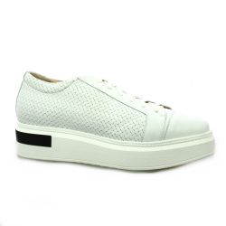 Benoite c Baskets cuir blanc